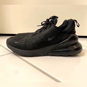 Black Nike Air Max 270’s (Women’s)